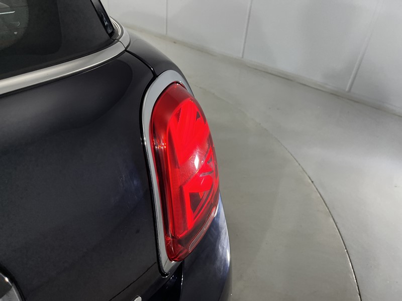 2022 (71) MINI HATCHBACK 1.5 Cooper Classic 3dr Auto 4896501