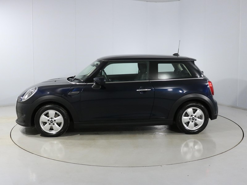 2022 (71) MINI HATCHBACK 1.5 Cooper Classic 3dr Auto 4896504