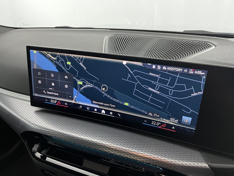 2025 (25) BMW 3 SERIES 330e 22.3 kWh M Sport 4dr Step Auto 4905871