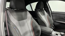 2025 (25) BMW 3 SERIES 330e 22.3 kWh M Sport 4dr Step Auto 4905865