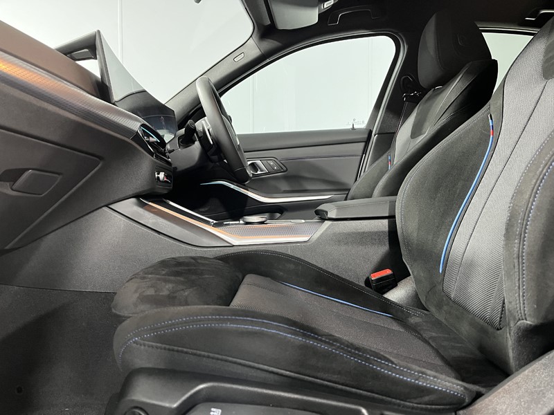 2025 (25) BMW 3 SERIES 330e 22.3 kWh M Sport 4dr Step Auto 4905890