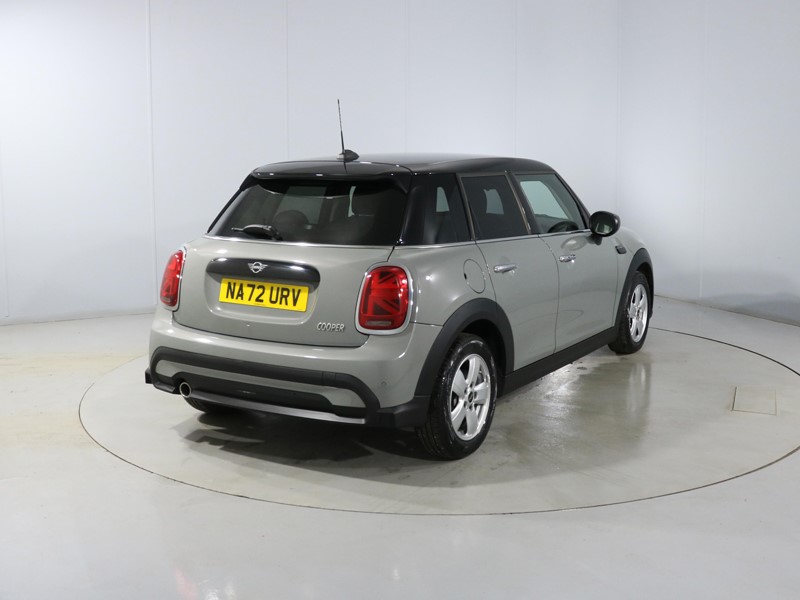 2022 (72) MINI HATCHBACK 1.5 Cooper Classic 5dr Auto 4915060