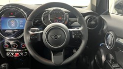 2022 (72) MINI HATCHBACK 1.5 Cooper Classic 5dr Auto 4915024