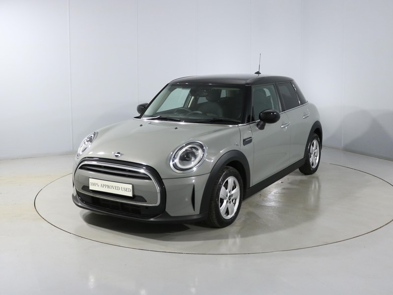 2022 (72) MINI HATCHBACK 1.5 Cooper Classic 5dr Auto 4915059