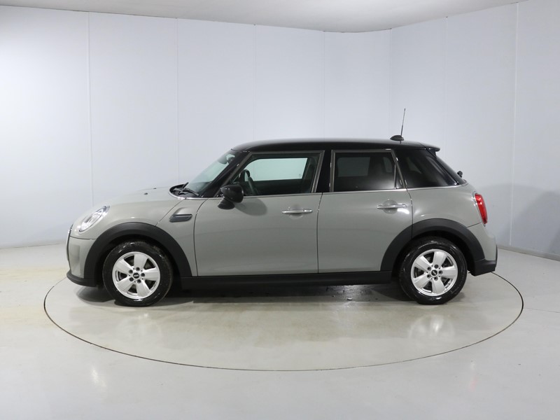 2022 (72) MINI HATCHBACK 1.5 Cooper Classic 5dr Auto 4915061