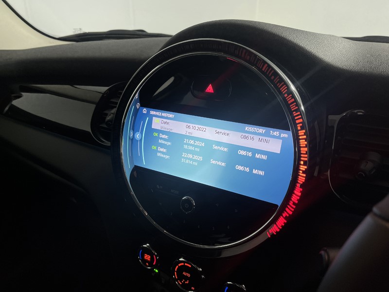 2022 (72) MINI HATCHBACK 1.5 Cooper Classic 5dr Auto 4915048
