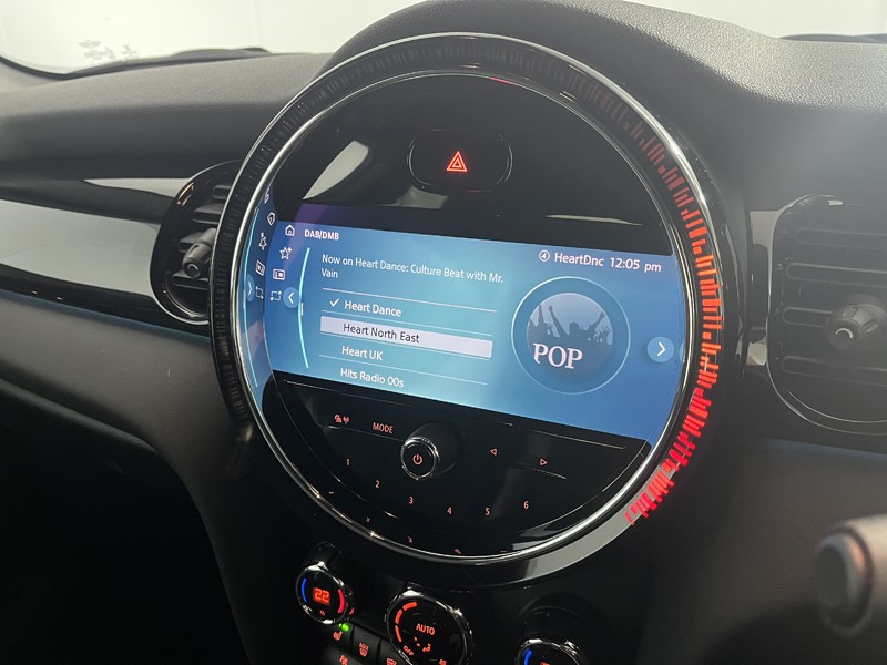 2022 (22) MINI HATCHBACK 1.5 Cooper Sport 3dr 4915003