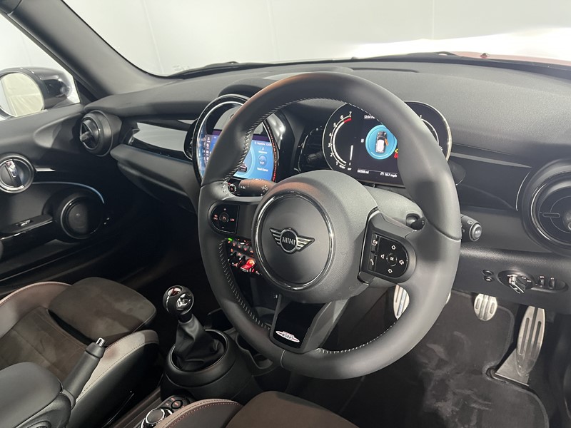 2022 (22) MINI HATCHBACK 1.5 Cooper Sport 3dr 4914983