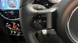 2022 (22) MINI HATCHBACK 1.5 Cooper Sport 3dr 4914999