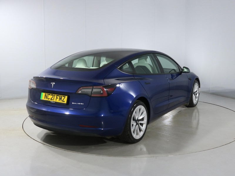 2021 (21) TESLA MODEL 3 Long Range AWD 4dr Auto 4896815