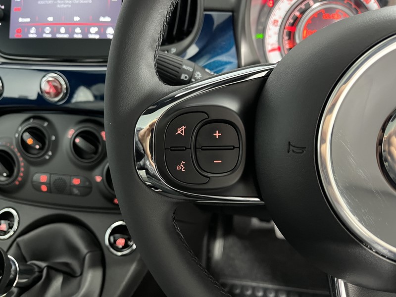 2022 (72) FIAT 500 1.0 Mild Hybrid Dolcevita [Part Leather] 3dr 4887857