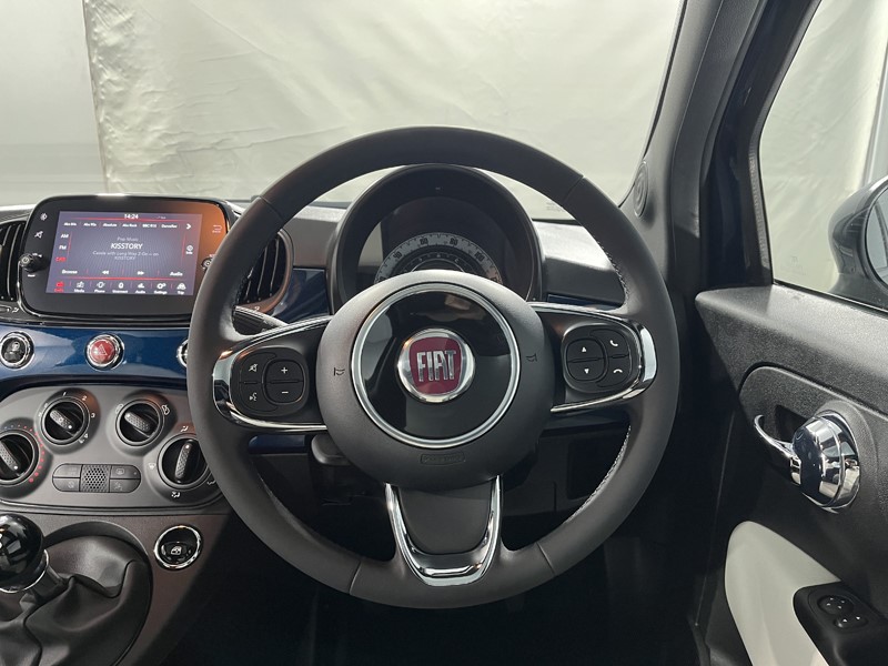 2022 (72) FIAT 500 1.0 Mild Hybrid Dolcevita [Part Leather] 3dr 4887842