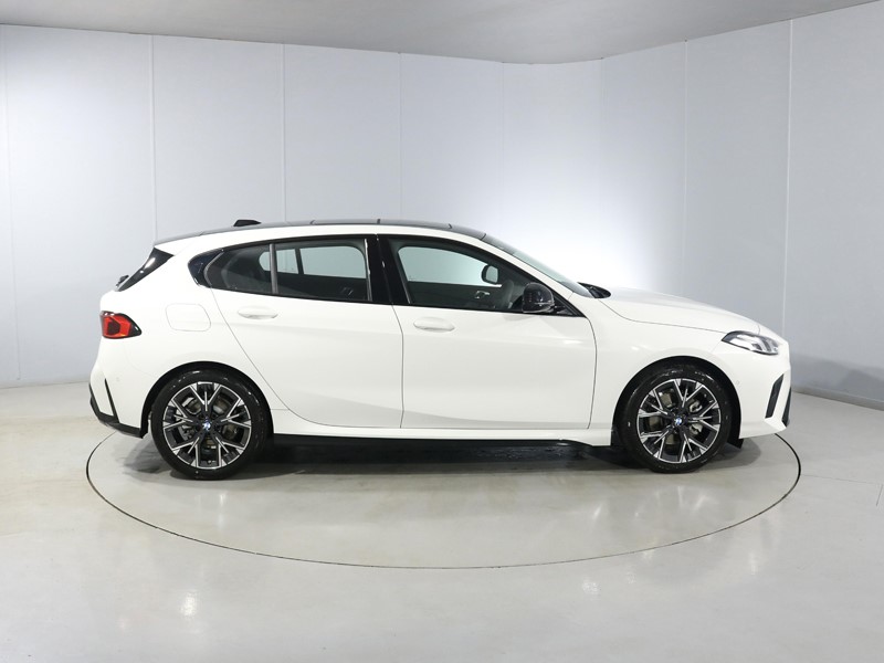 2025 (25) BMW 1 SERIES 120 M Sport 5dr Step Auto 4961337