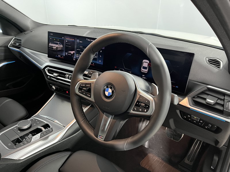 2024 (74) BMW 3 SERIES 320i M Sport 4dr Step Auto 4925470