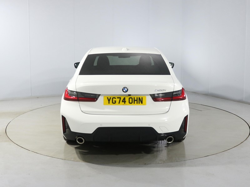 2024 (74) BMW 3 SERIES 320i M Sport 4dr Step Auto 4925479