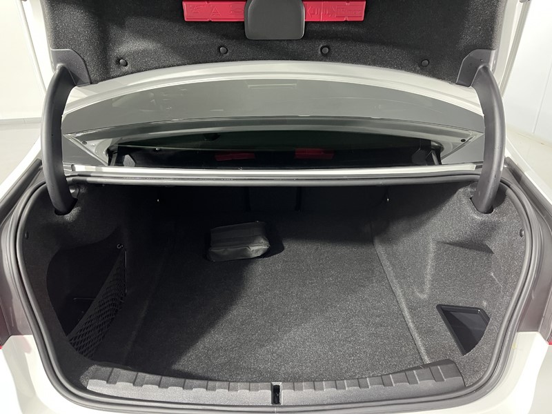 2024 (74) BMW 3 SERIES 320i M Sport 4dr Step Auto 4925477