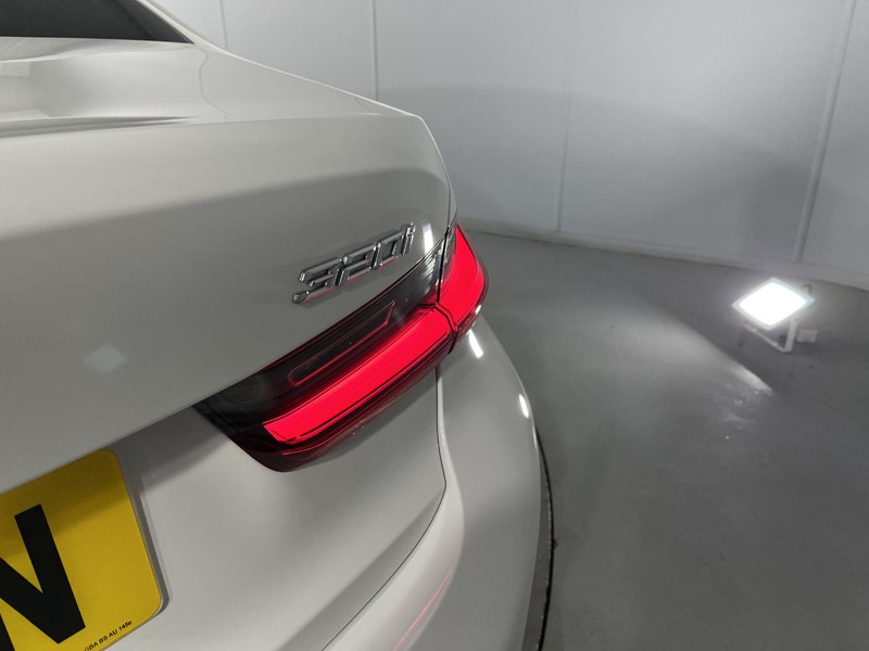 2024 (74) BMW 3 SERIES 320i M Sport 4dr Step Auto 4925510