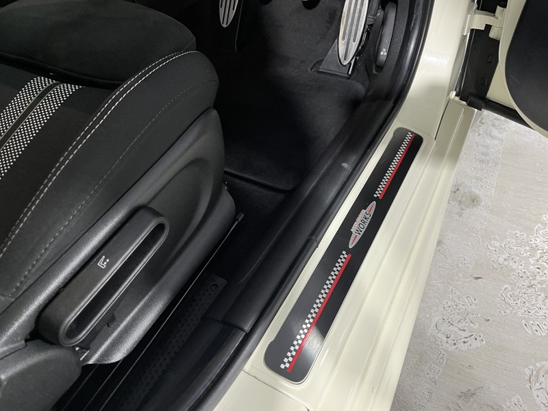 2019 (69) MINI HATCHBACK 2.0 Cooper S Sport II 5dr 4922315