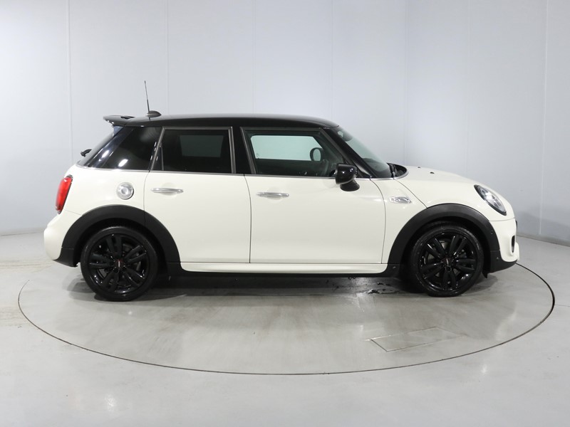 2019 (69) MINI HATCHBACK 2.0 Cooper S Sport II 5dr 4922299