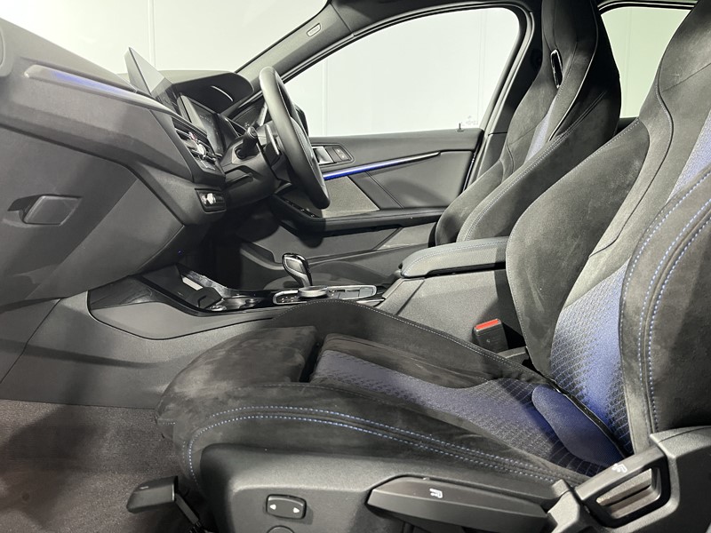 2023 (73) BMW 1 SERIES M135i xDrive 5dr Step Auto 4921032