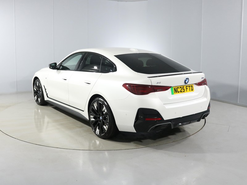 2025 (25) BMW I4 440kW M60 83.9kWh 5dr Auto 4897457