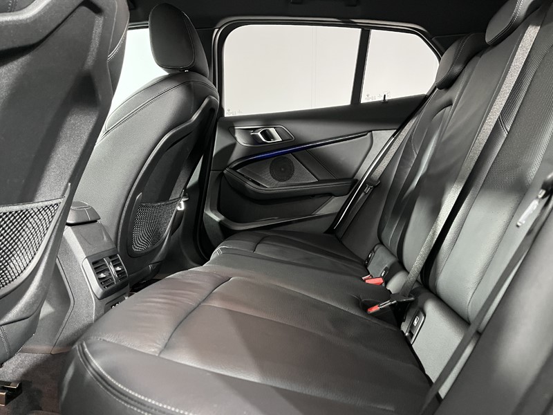 2021 (21) BMW 1 SERIES 118i [136] M Sport 5dr 4921086