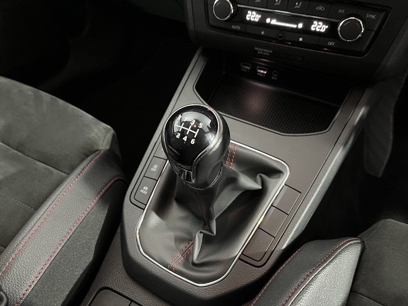 2019 (19) SEAT IBIZA 1.0 TSI 115 FR Sport [EZ] 5dr 4921969