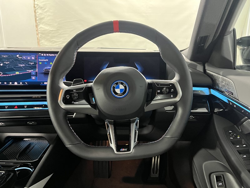 2024 (24) BMW I5 442kW M60 xDrive 84kWh 4dr Auto 4925036