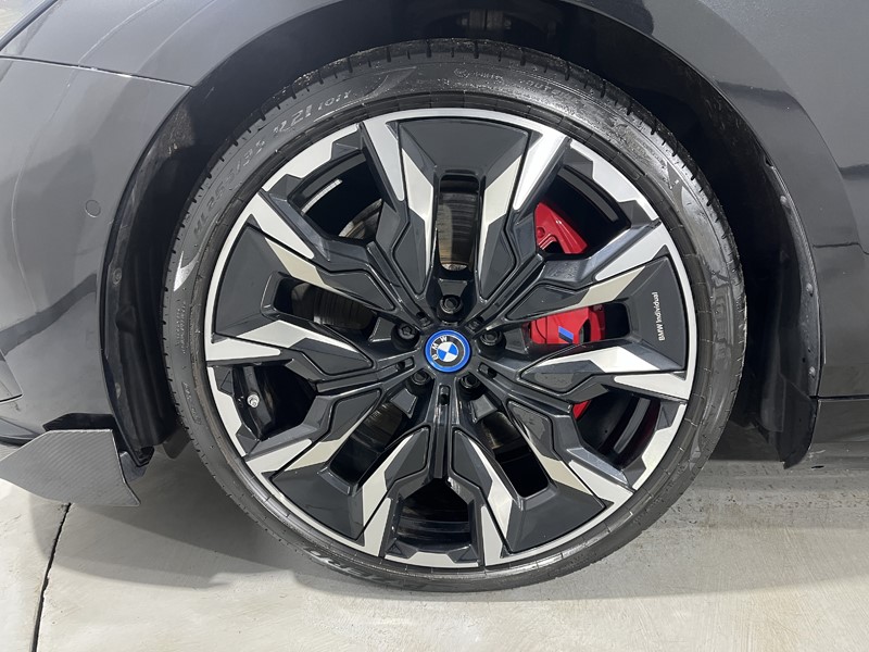 2024 (24) BMW I5 442kW M60 xDrive 84kWh 4dr Auto 4925045