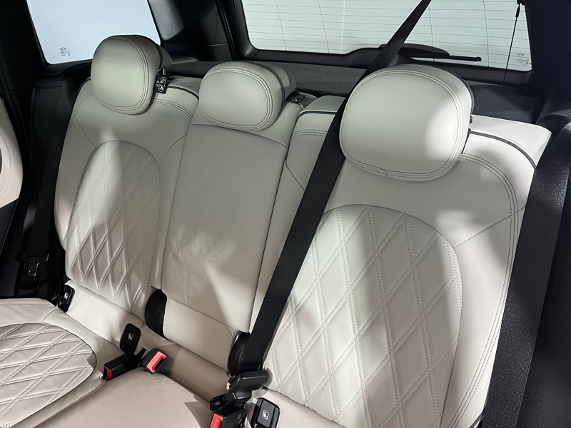 2022 (72) MINI COUNTRYMAN 1.5 Cooper Exclusive 5dr Auto 4977547