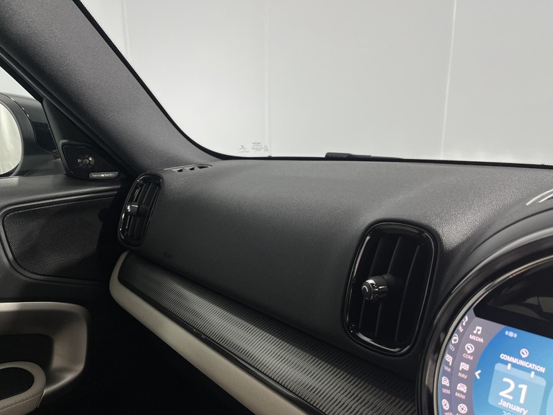 2022 (72) MINI COUNTRYMAN 1.5 Cooper Exclusive 5dr Auto 4977563