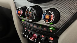 2022 (72) MINI COUNTRYMAN 1.5 Cooper Exclusive 5dr Auto 4977568