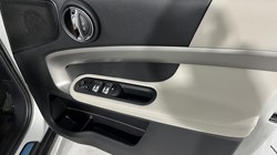 2022 (72) MINI COUNTRYMAN 1.5 Cooper Exclusive 5dr Auto 4977556