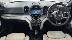 2022 (72) MINI COUNTRYMAN 1.5 Cooper Exclusive 5dr Auto 4977539