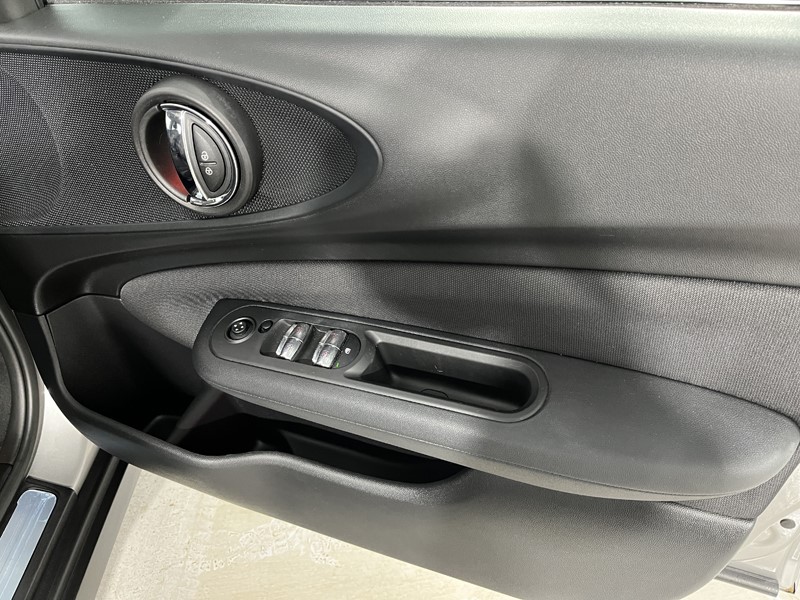 2023 (23) MINI CLUBMAN 1.5 Cooper Classic Premium 6dr Auto 4930323