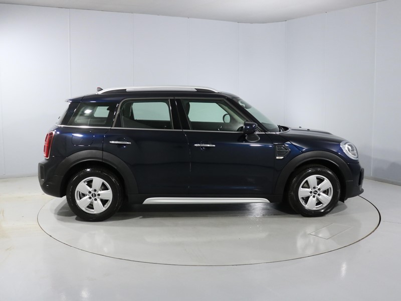 2022 (72) MINI COUNTRYMAN 1.5 Cooper Classic 5dr Auto 4930164