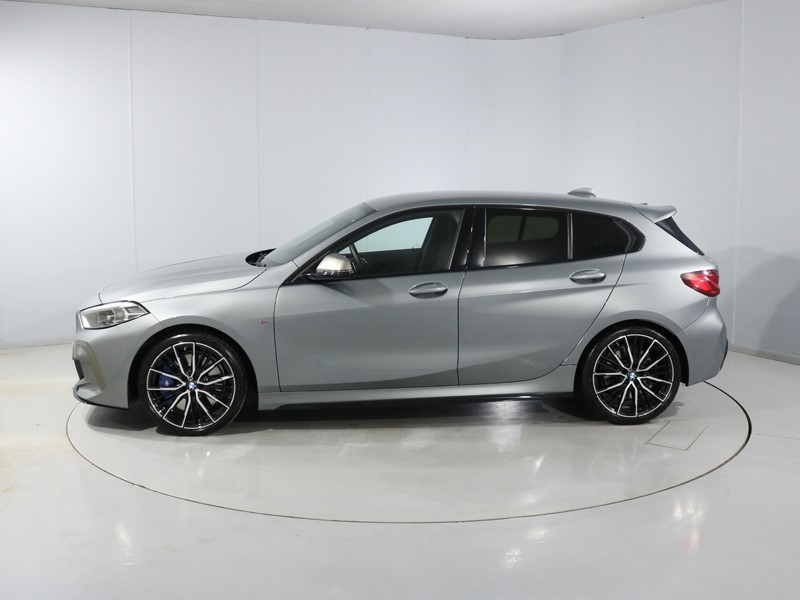 2022 (71) BMW 1 SERIES M135i xDrive 5dr Step Auto 4930109