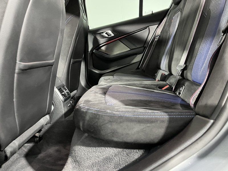 2022 (71) BMW 1 SERIES M135i xDrive 5dr Step Auto 4930099