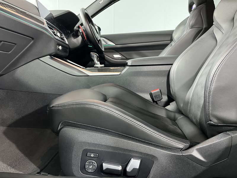 2022 (22) BMW M4 xDrive Competition M 2dr Step Auto 4930148