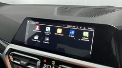 2022 (22) BMW M4 xDrive Competition M 2dr Step Auto 4930140