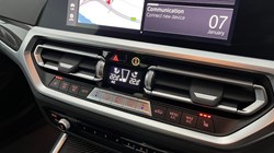 2022 (22) BMW M4 xDrive Competition M 2dr Step Auto 4930143