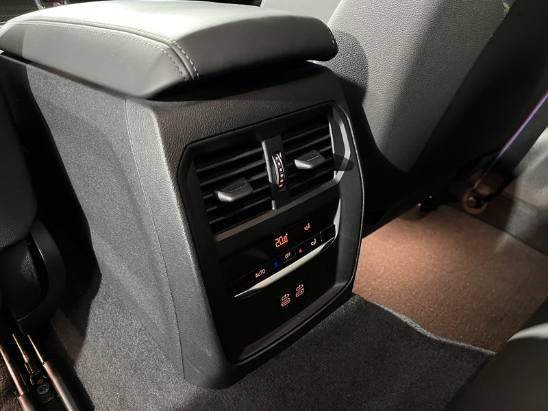 2022 (22) BMW M4 xDrive Competition M 2dr Step Auto 4930150