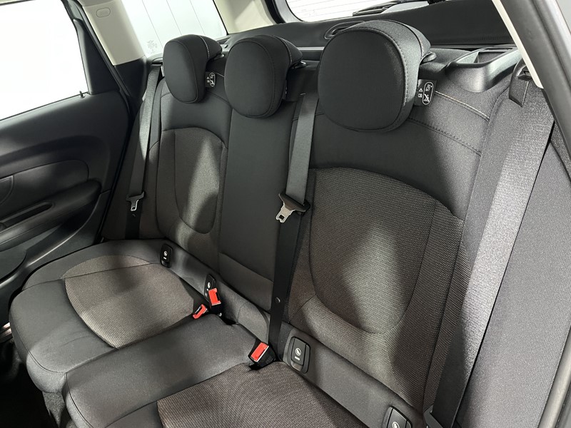 2022 (22) MINI CLUBMAN 1.5 Cooper Classic 6dr 4934275