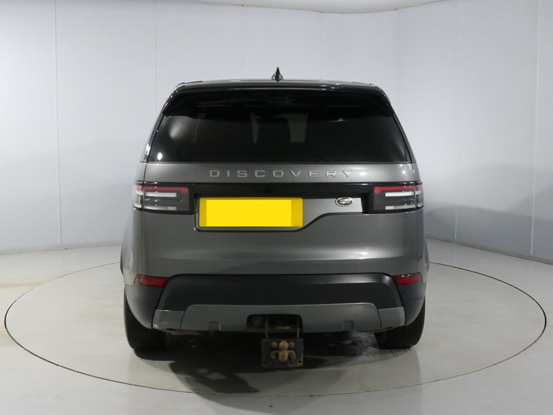 2018 (18) LAND ROVER DISCOVERY 3.0 TD6 SE 5dr Auto 4933415
