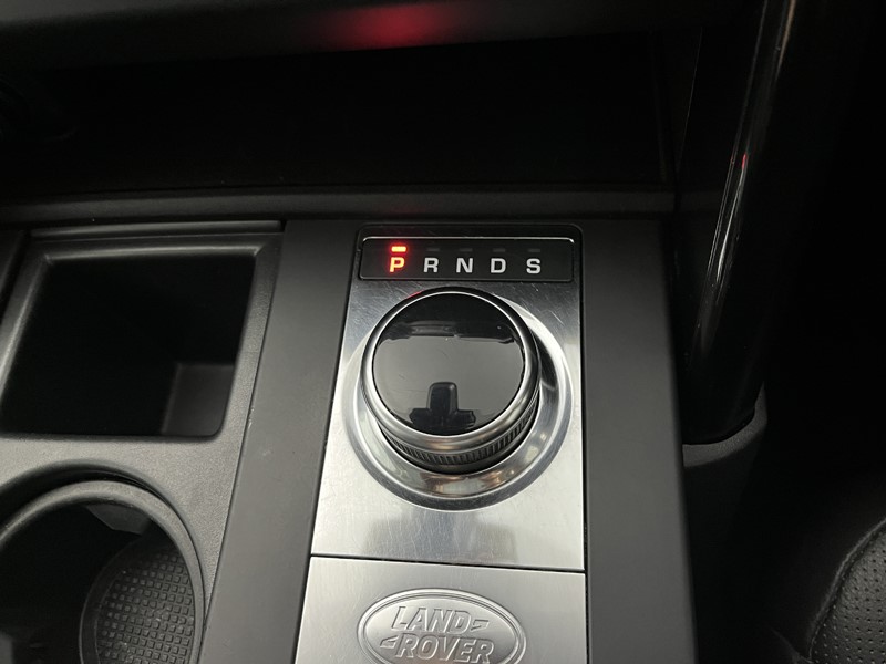 2018 (18) LAND ROVER DISCOVERY 3.0 TD6 SE 5dr Auto 4933410