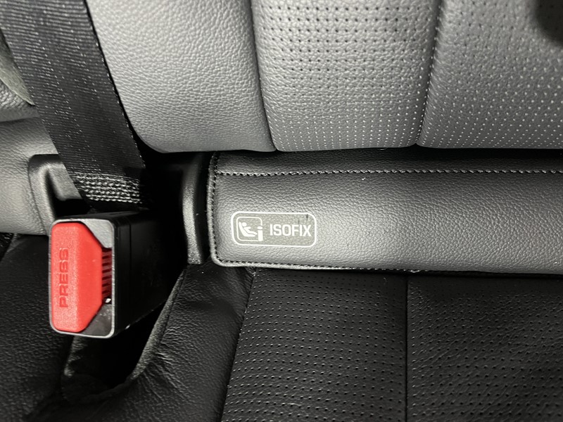 2018 (18) LAND ROVER DISCOVERY 3.0 TD6 SE 5dr Auto 4933437