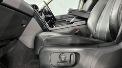 2018 (18) LAND ROVER DISCOVERY 3.0 TD6 SE 5dr Auto 4933434