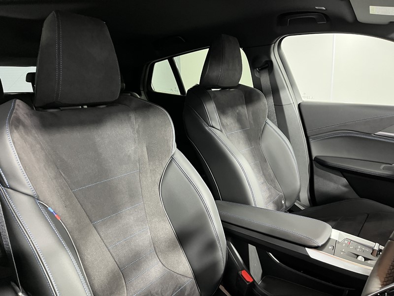 2025 (75) BMW iX2 150kW eDrive20 M Sport 65kWh 5dr Auto 5265285