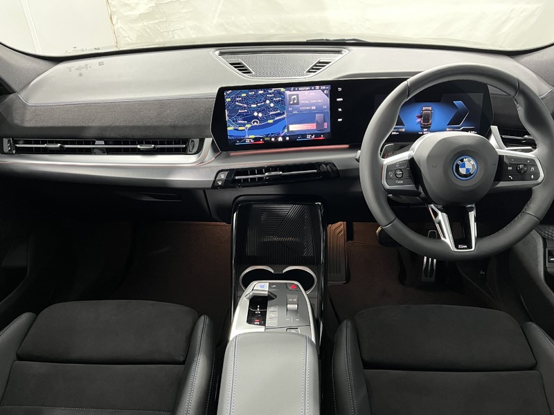 2025 (75) BMW iX2 150kW eDrive20 M Sport 65kWh 5dr Auto 5265278