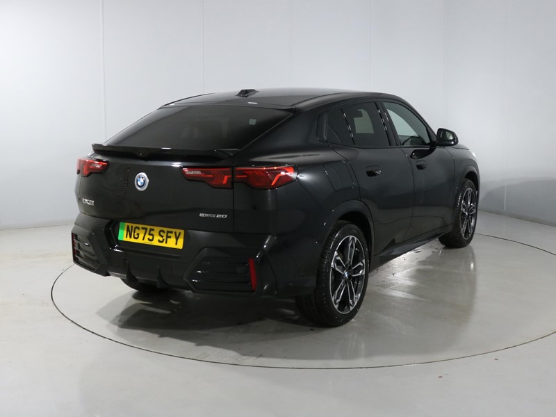 2025 (75) BMW iX2 150kW eDrive20 M Sport 65kWh 5dr Auto 5265321